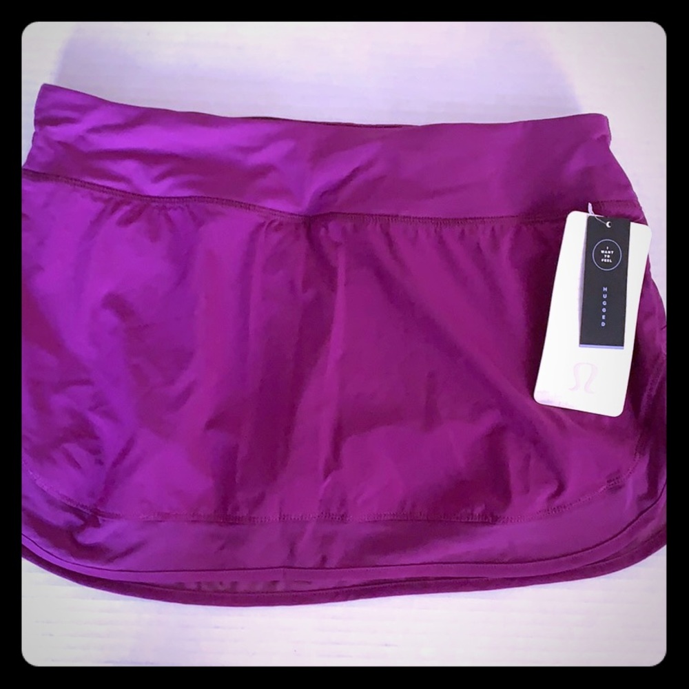 Lululemon skirt purple hottie hot Sz 10